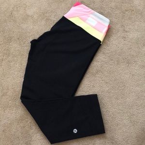 Lululemon cropped pants